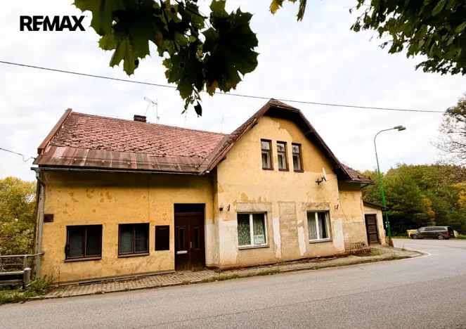 Prodej rodinného domu, Košťálov, 272 m2