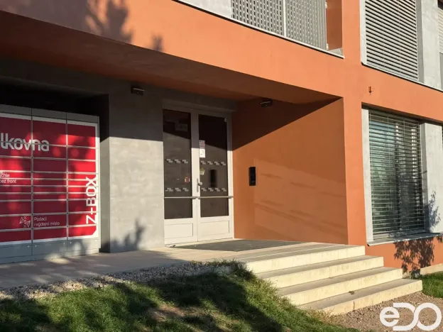 Pronájem bytu 3+kk, Hradec Králové - Kukleny, Pražská třída, 81 m2
