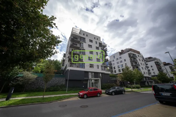 Prodej bytu 3+kk, Praha, Učňovská, 90 m2