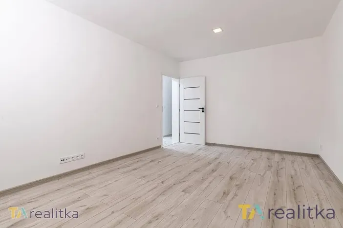 Prodej bytu 2+1, Karviná, Kosmonautů, 54 m2