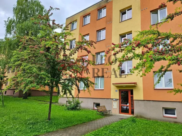 Pronájem bytu 3+1, Kopřivnice, K. Čapka, 61 m2