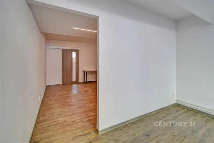 Prodej kanceláře, Plzeň - Severní Předměstí, Bzenecká, 39 m2