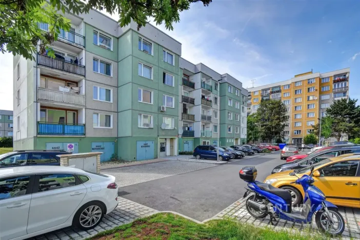 Prodej kanceláře, Plzeň - Severní Předměstí, Bzenecká, 39 m2