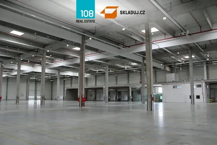 Pronájem skladu, Velký Osek, 20000 m2