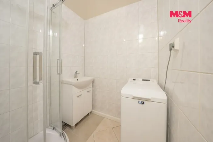 Prodej bytu 3+1, Chodov, Poděbradova, 58 m2