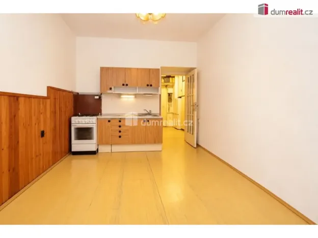 Pronájem bytu 2+kk, Praha - Žižkov, Jeseniova, 50 m2