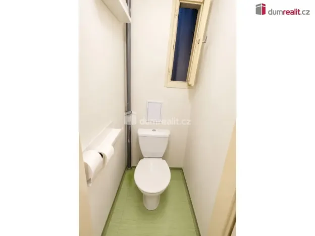 Pronájem bytu 2+kk, Praha - Žižkov, Jeseniova, 50 m2