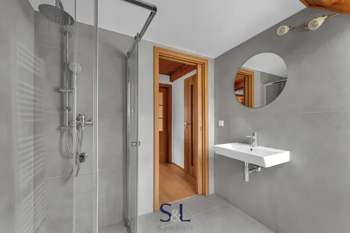 Prodej zemědělské usedlosti, Horní Planá, 200 m2