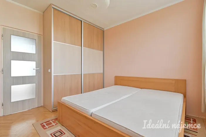 Pronájem bytu 3+1, Brno - Lesná, Milénova, 68 m2