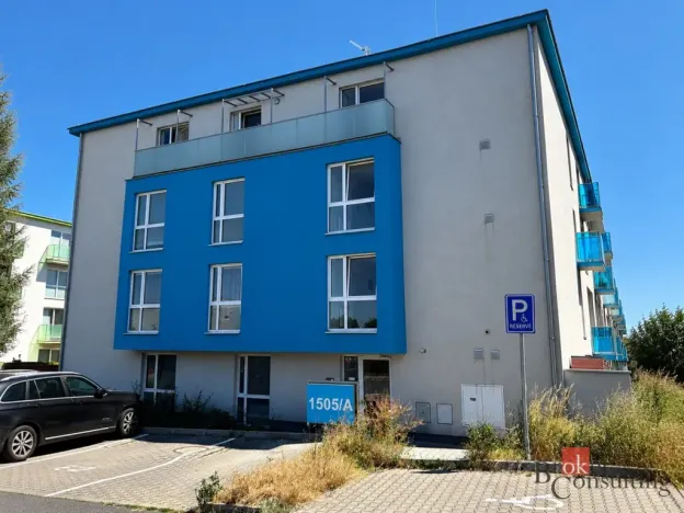 Pronájem bytu 2+kk, Jesenice, Cedrová, 67 m2