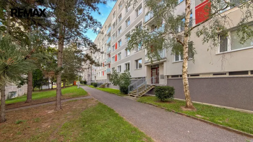 Prodej bytu 2+1, Hradec Králové - Moravské Předměstí, Sekaninova, 61 m2