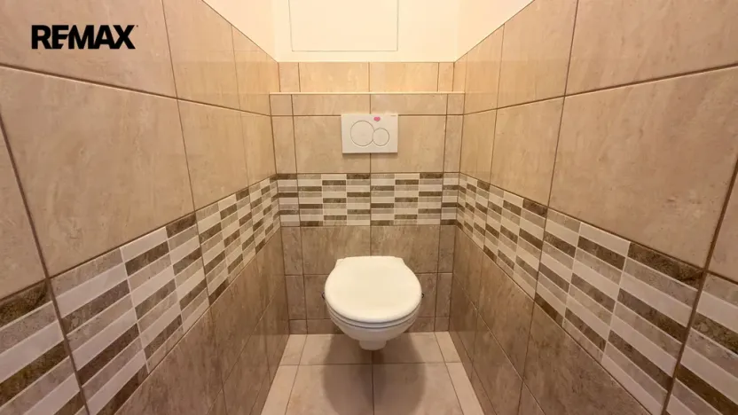 Prodej bytu 2+1, Hradec Králové - Moravské Předměstí, Sekaninova, 61 m2