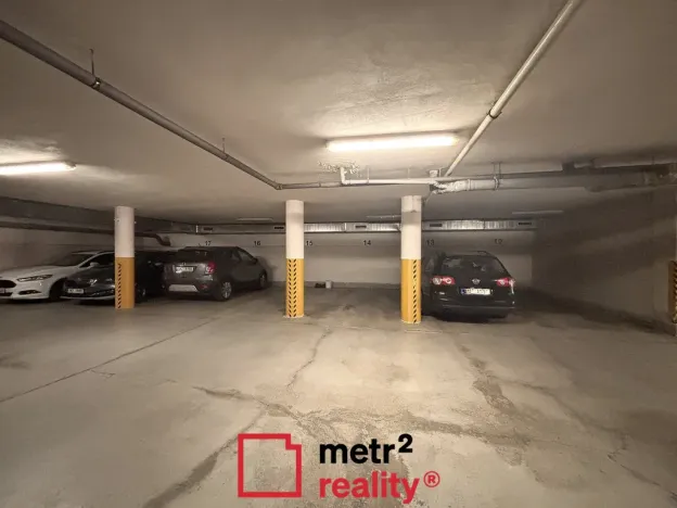 Pronájem garáže, Olomouc, Uhelná, 15 m2
