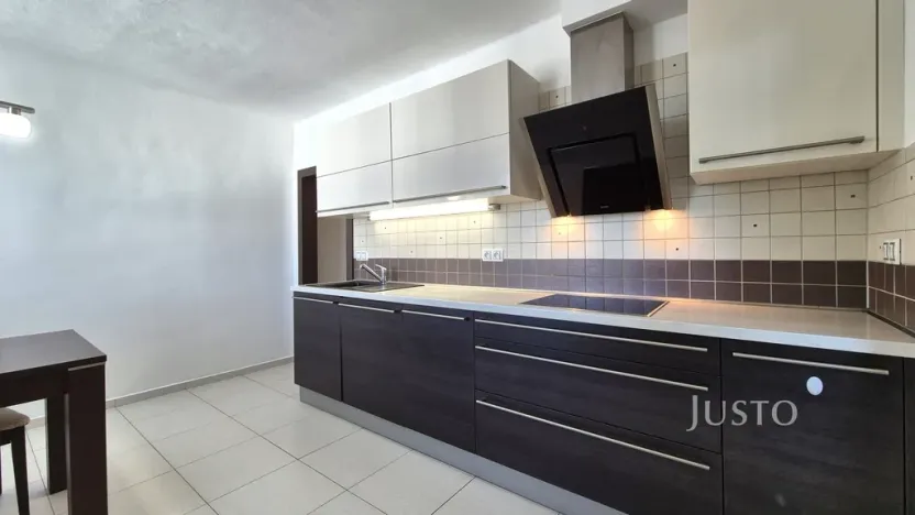 Pronájem bytu 3+1, Písek - Hradiště, Ouzká, 79 m2