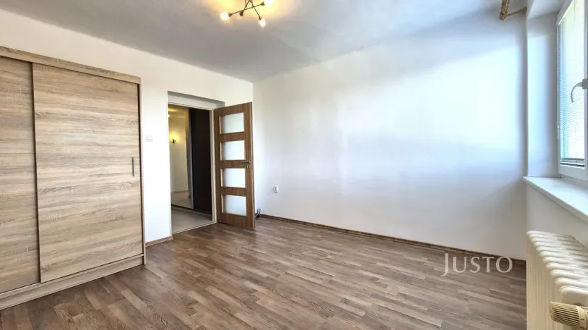 Pronájem bytu 3+1, Písek - Hradiště, Ouzká, 79 m2