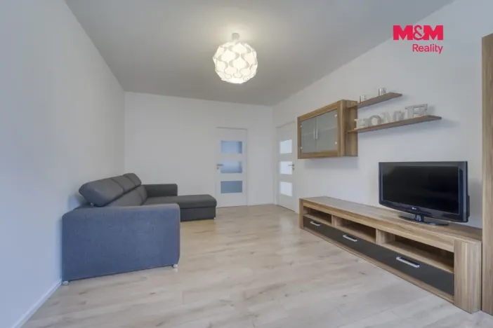 Prodej bytu 3+1, Klatovy - Klatovy III, Pod Hůrkou, 63 m2