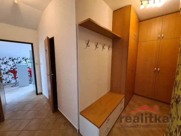 Pronájem bytu 2+1, Opava - Město, U Fortny, 50 m2