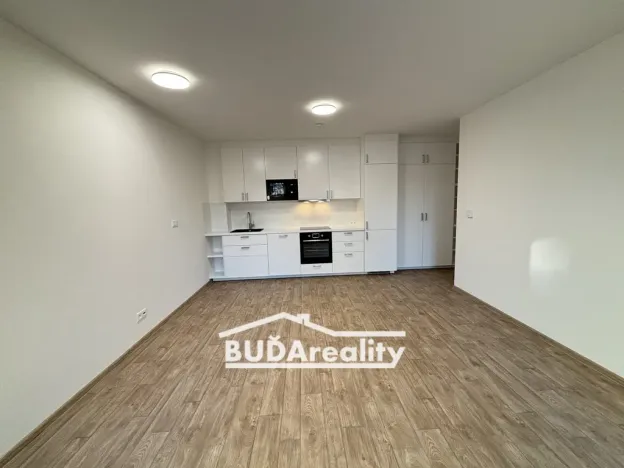Pronájem bytu 2+kk, Zlín, Lorencova, 58 m2