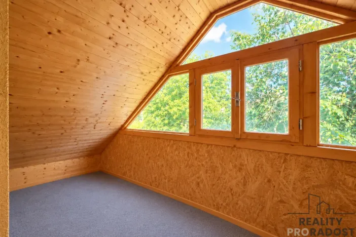 Prodej rodinného domu, Hluboké Mašůvky, 128 m2