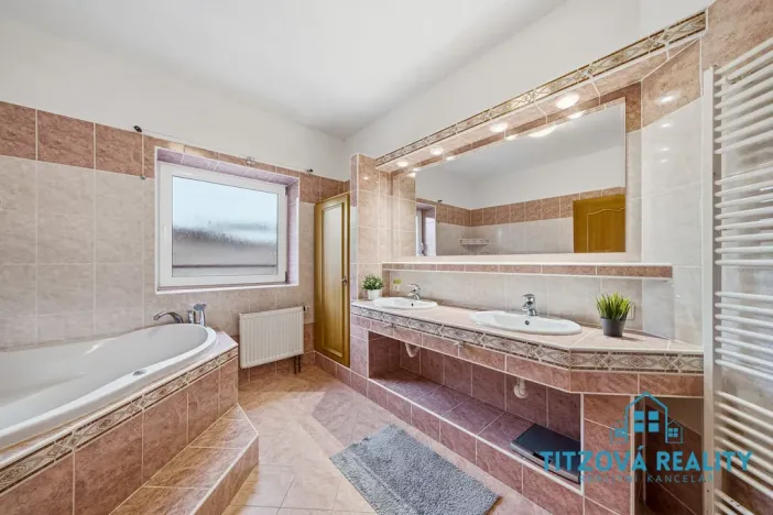Prodej rodinného domu, Olomouc - Hodolany, Lermontovova, 245 m2