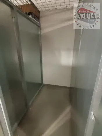 Pronájem bytu 2+kk, Praha - Holešovice, U průhonu, 47 m2