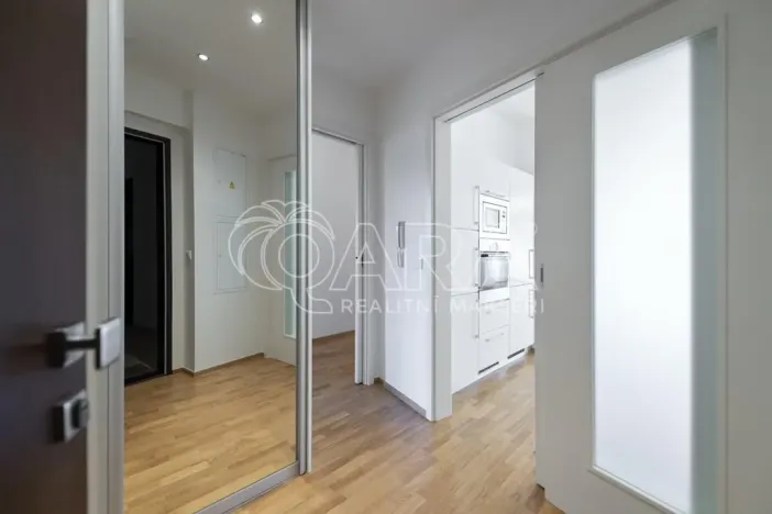 Pronájem bytu 3+kk, Praha - Michle, Baarova, 117 m2