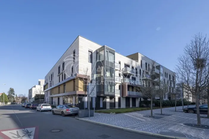 Pronájem bytu 3+kk, Praha - Michle, Baarova, 117 m2