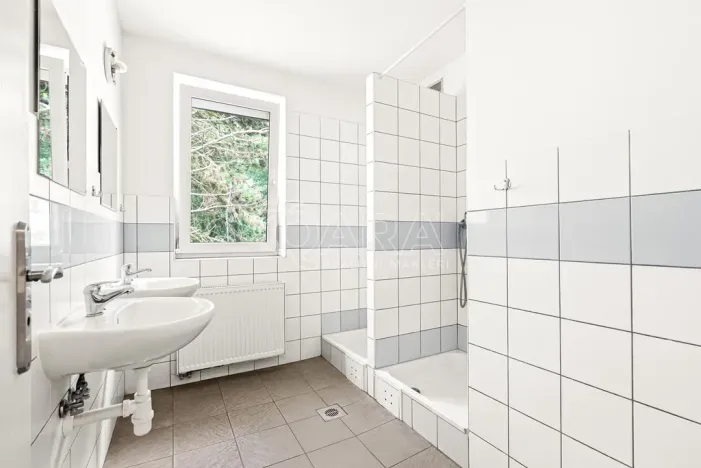 Prodej výrobních prostor, Praha - Pitkovice, V Pitkovičkách, 2971 m2