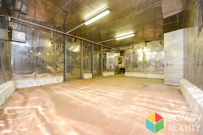 Prodej skladu, Hořovice, nábřeží Hynka Šlosara, 2000 m2