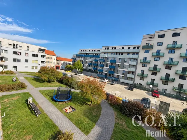 Prodej bytu 1+kk, Plzeň, Karlova, 44 m2