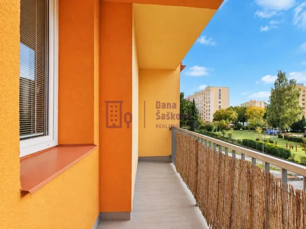 Pronájem bytu 3+kk, Jindřichův Hradec - Jindřichův Hradec III, sídliště Vajgar, 53 m2