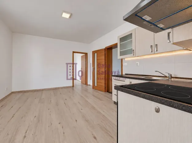 Pronájem bytu 3+kk, Jindřichův Hradec - Jindřichův Hradec III, sídliště Vajgar, 53 m2