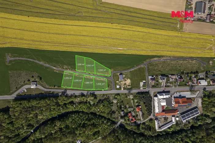 Prodej pozemku pro bydlení, Vojkovice, 1389 m2