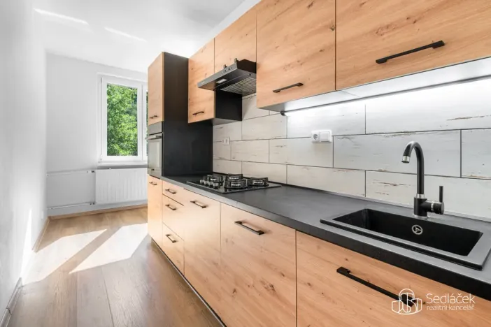 Pronájem bytu 3+1, Sokolov, Závodu míru, 84 m2