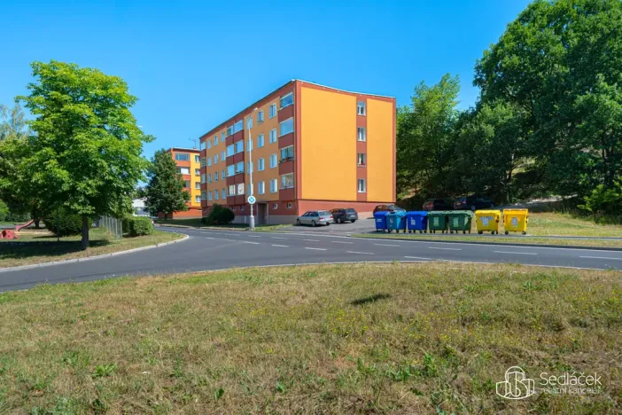 Pronájem bytu 3+1, Sokolov, Závodu míru, 84 m2