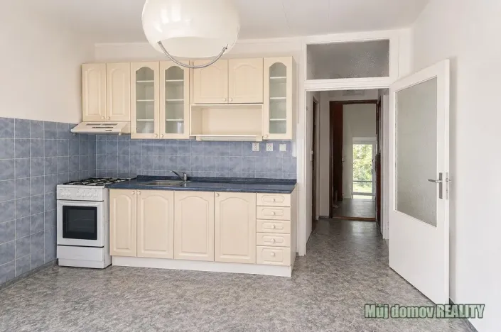 Pronájem bytu 2+kk, Praha - Smíchov, Nad Zámečnicí, 36 m2