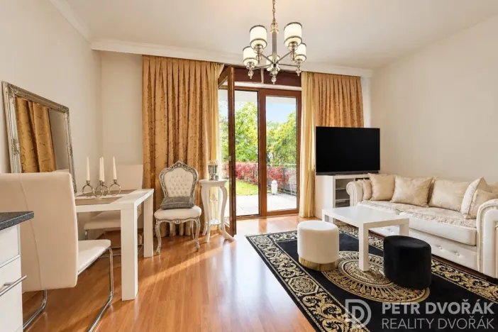 Prodej bytu 1+kk, Praha - Košíře, Plzeňská, 36 m2