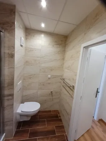 Pronájem bytu 2+kk, Hradec Králové, Václavkova, 51 m2
