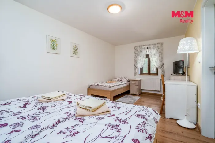 Prodej rodinného domu, Dubá - Bukovec, 325 m2