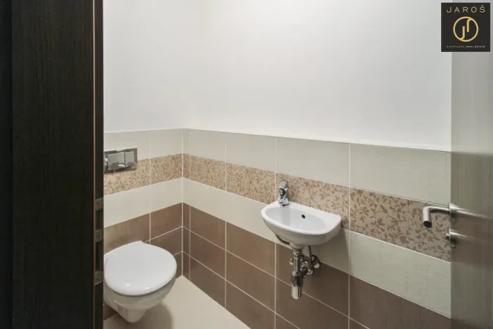 Pronájem bytu 2+kk, Praha - Hloubětín, Saarinenova, 58 m2