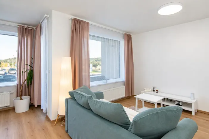 Pronájem bytu 2+kk, Praha - Lipence, Oddechová, 61 m2