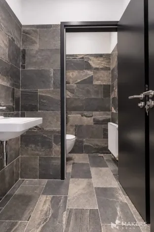 Pronájem ordinace, Praha - Libeň, Smrčkova, 101 m2