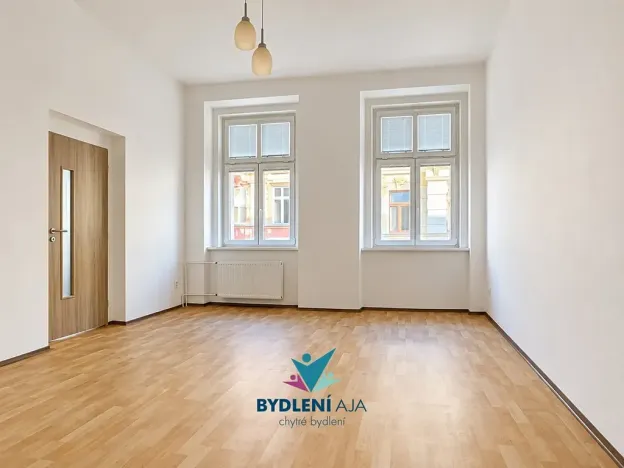 Pronájem bytu 2+1, Teplice, J. V. Sládka, 81 m2