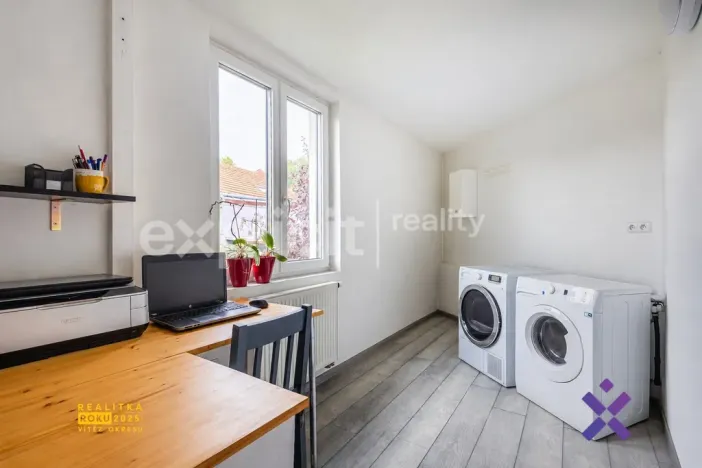 Prodej bytu 4+kk, Napajedla, Na Kapli, 160 m2