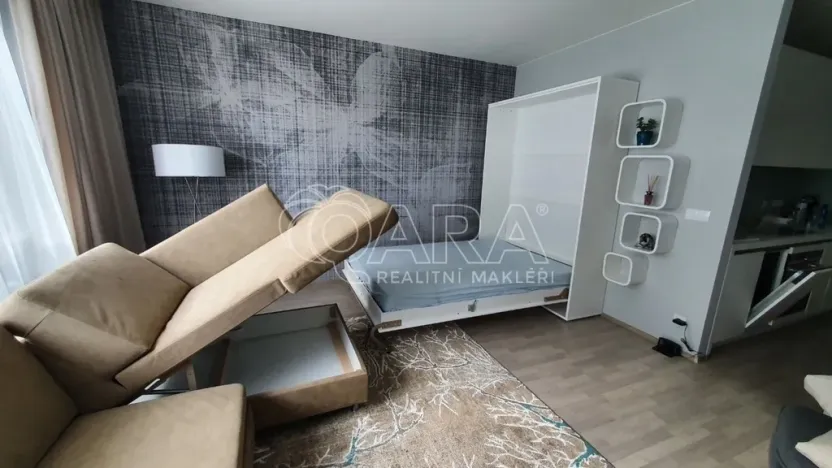 Pronájem bytu 1+kk, Praha - Stodůlky, Petržílkova, 42 m2