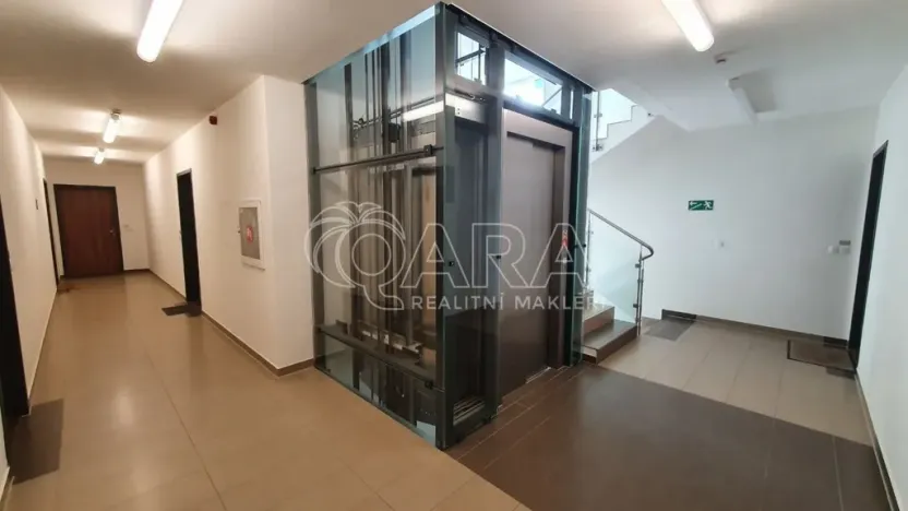 Pronájem bytu 1+kk, Praha - Stodůlky, Petržílkova, 42 m2