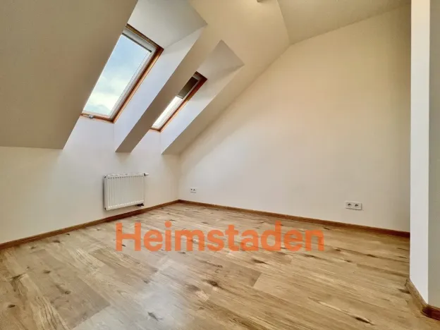 Pronájem bytu 2+kk, Ostrava - Poruba, náměstí Boženy Němcové, 45 m2