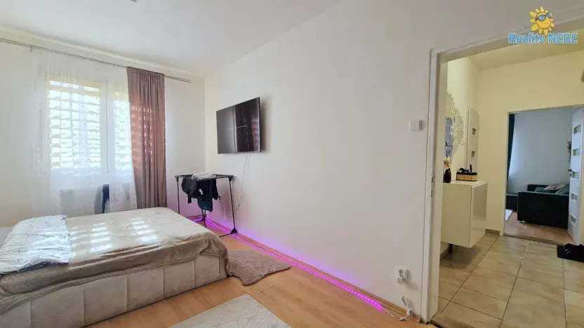 Prodej bytu 2+1, Praha - Strašnice, Krupská, 46 m2