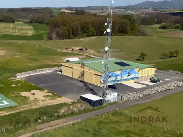 Pronájem kanceláře, Libhošť, 240 m2