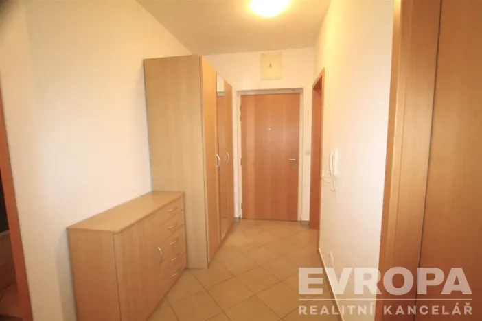 Pronájem bytu 2+kk, Praha - Hlubočepy, Do Klukovic, 64 m2